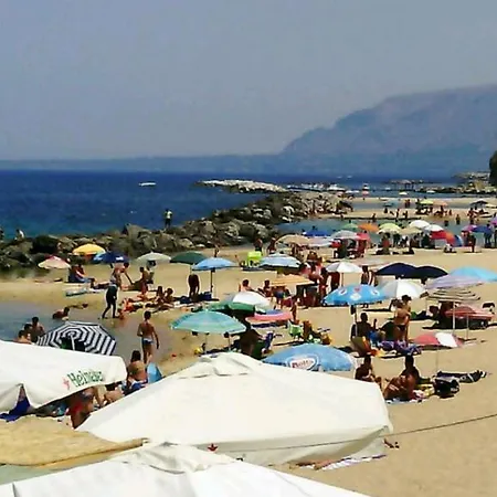 On Promenade Apartment Trappeto (Sicily)