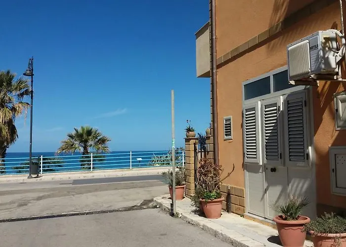 Apartament On Promenade Trappeto (Sicily)